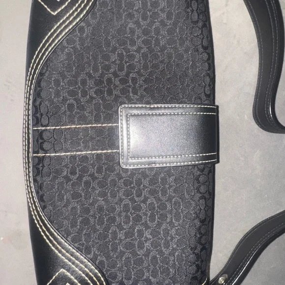 Coach Soho Buckle Flap Black Signature Shoulder Bag Y2K Vintage G0530-3628 - Picture 5 of 12